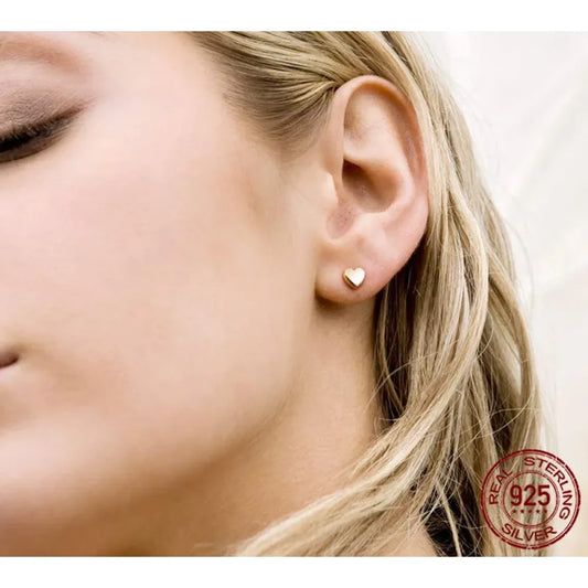 925 Sterling Silver Petite Plain Hearts Stud Earrings | Minimalist Fine jewellery