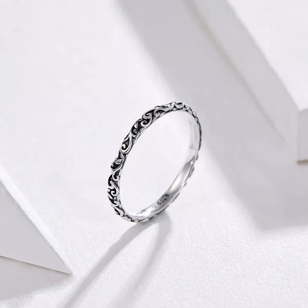 Vintage 925 Sterling Silver Embossed Pattern Ring - Elegant Fine jewellery for Women - Rings