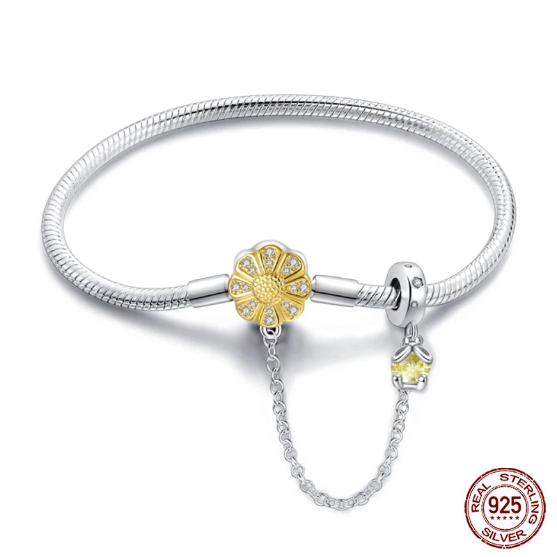 Radiant Daisy Sterling Silver Charm Bracelet With Dangling Chain - 18 Cm - Bracelets