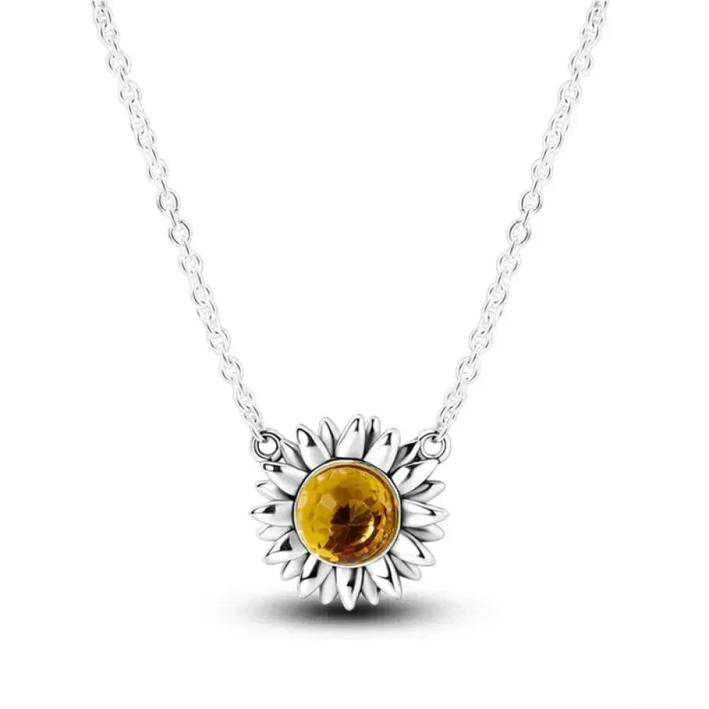 Radiate Timeless Elegance: Round CZ Pendant Necklace (925 Sterling Silver) - Kjn001 - Necklaces