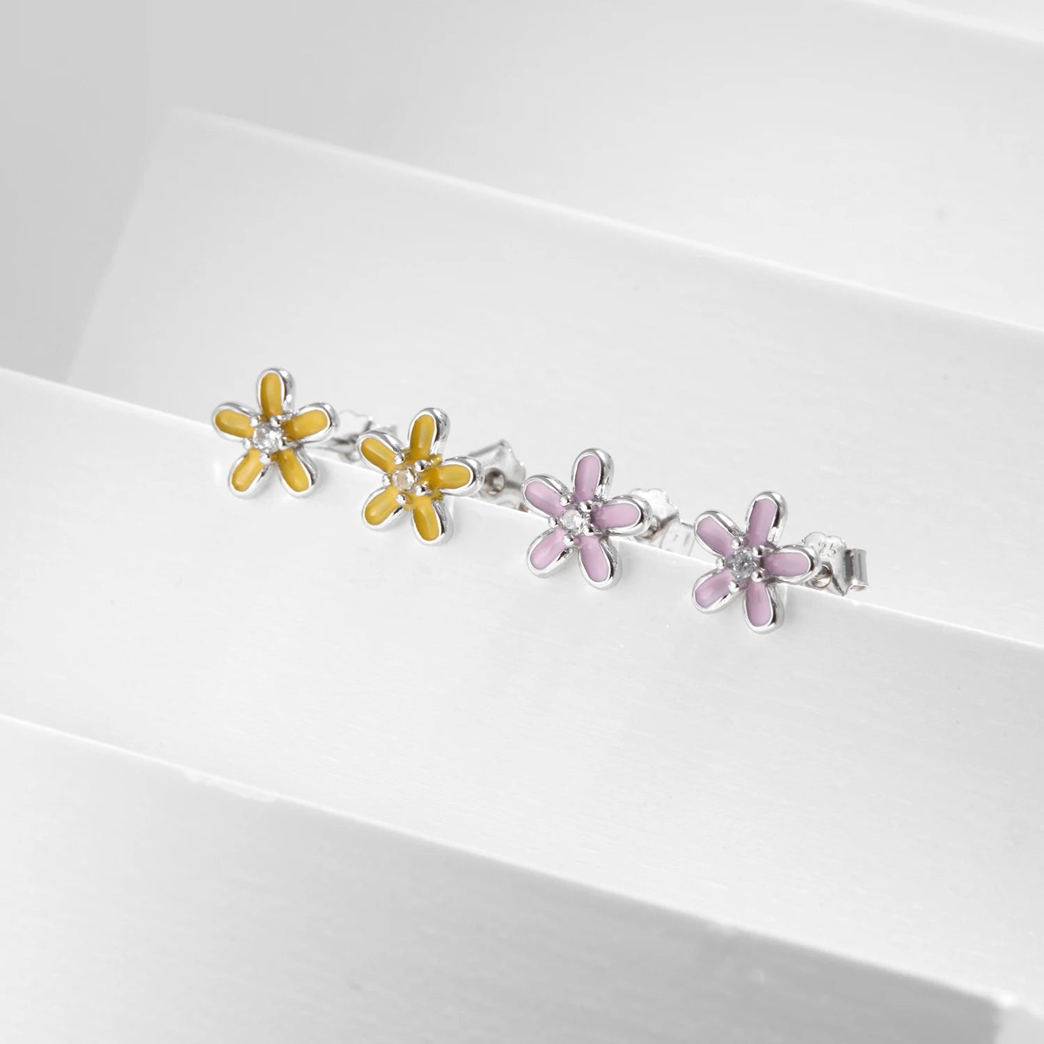 925 Sterling Silver Colorful Enamel Flower Stud Earrings - Minimalist & Cute