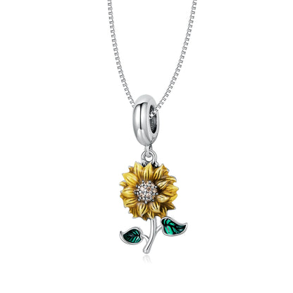 Vintage 925 Sterling Silver Sunflower Pendant Necklace - Necklaces