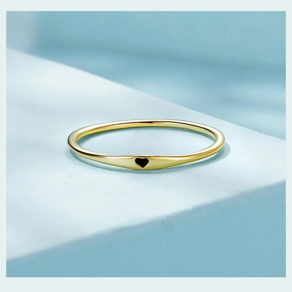 925 Sterling Silver Heart Wedding Band - Symbol of Love Stackable Promise Ring in 2 Colors (Size 5-10) - Rings